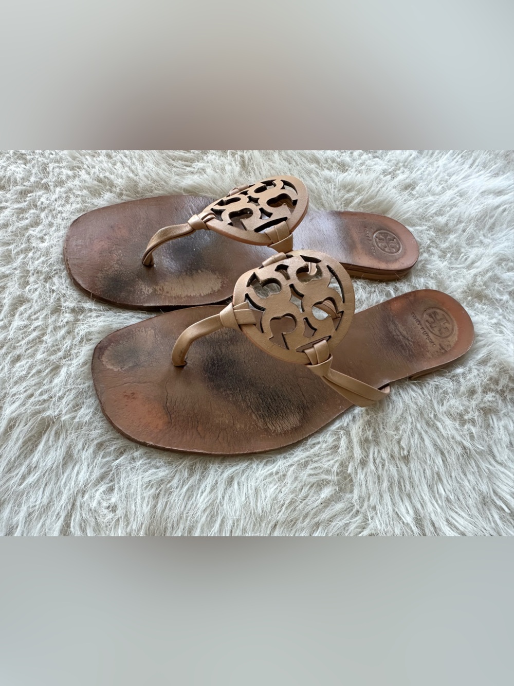 Tory Burch miller Tan Leather Logo Thong Sandals with Cutout Medallion Nude 8.5 - Picture 6 of 14